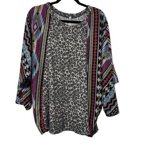 Now N Forever Women’s Aztec Print Top Size M Preowned Very Good Condition